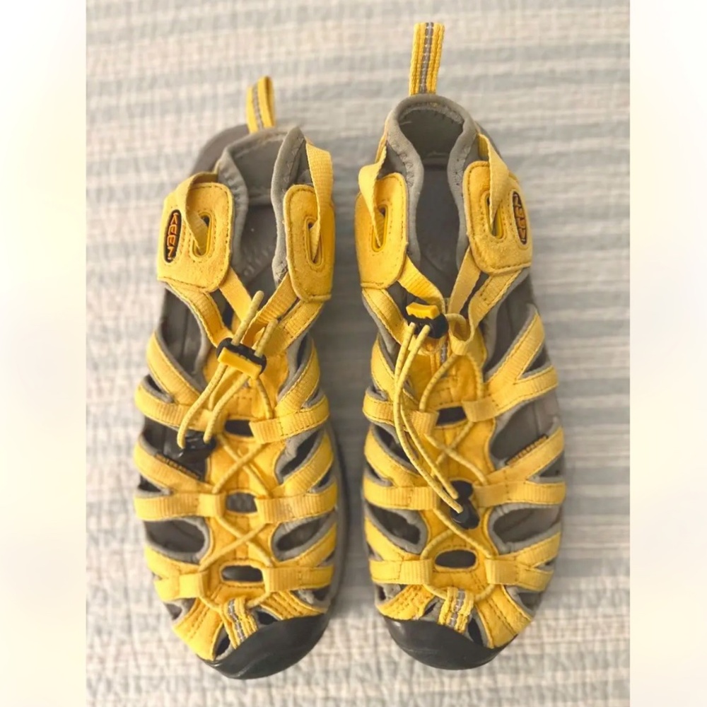 Keen Whisper Yellow Sandals 8.5